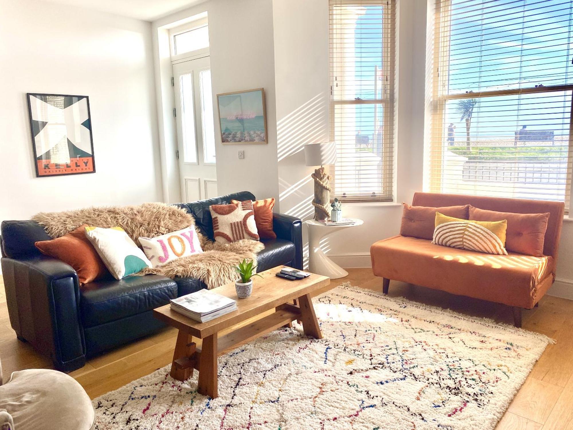 Stunning 2 Bed Apartment Sea Views And Parking Worthing Bagian luar foto
