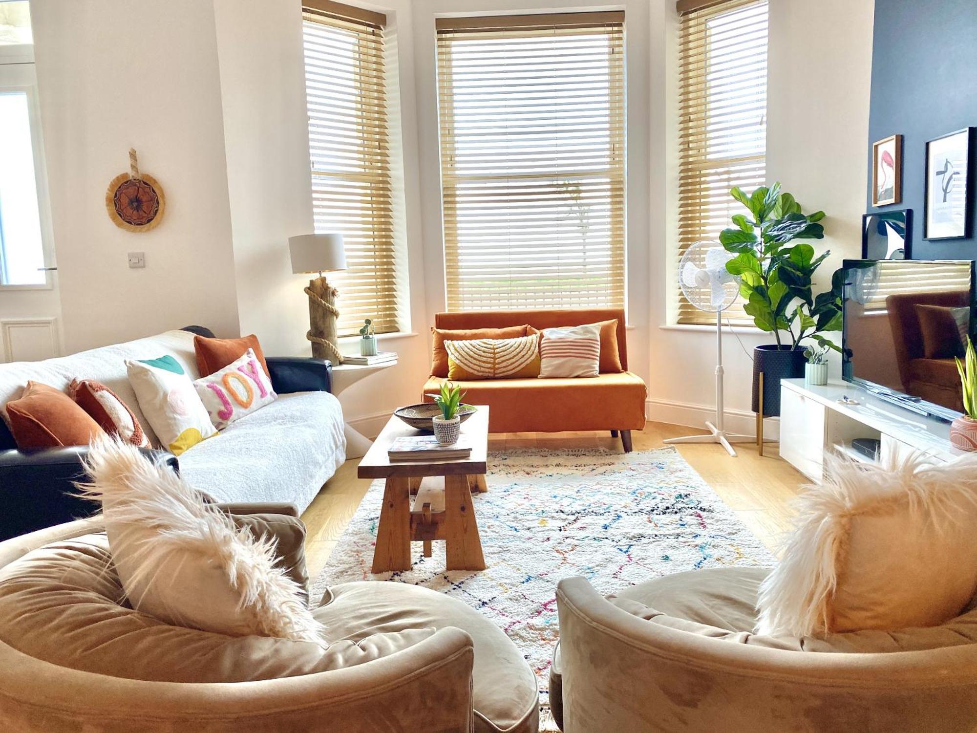 Stunning 2 Bed Apartment Sea Views And Parking Worthing Bagian luar foto